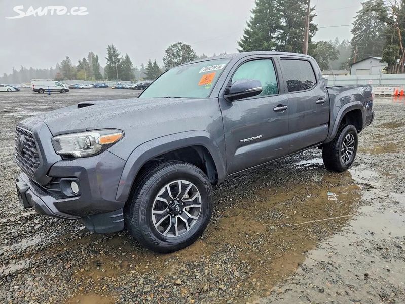 Toyota Tacoma, Auto na cestě